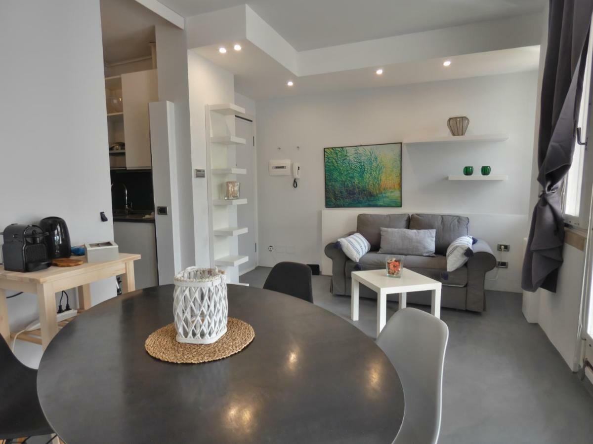 Penthouse Sirmione Close The Lake Exteriör bild