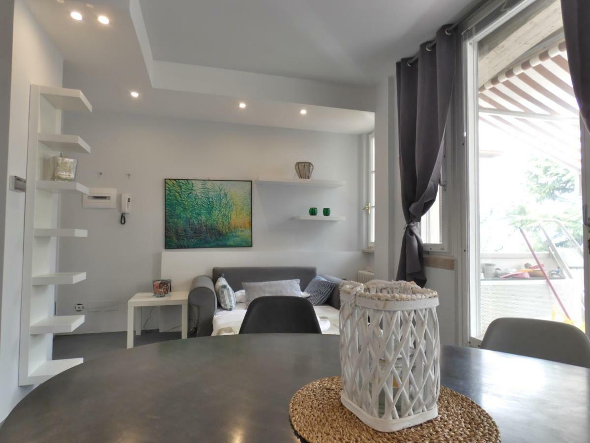 Penthouse Sirmione Close The Lake Exteriör bild